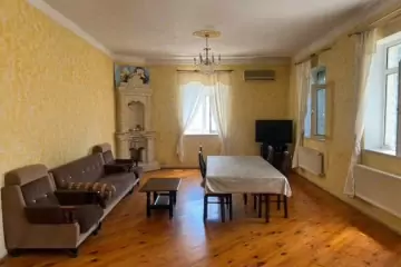 Aylıq Kirayə Villa Mərdəkanda
