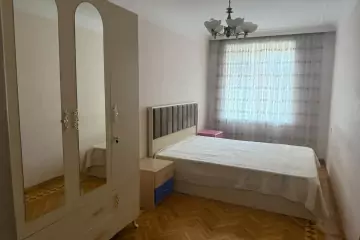 Aylıq Kirayə Köhnə Tikili 8-ci Kilometrdə
