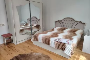 Günlük Kirayə Bağ Evi Vəndam Qəsəbəsində
