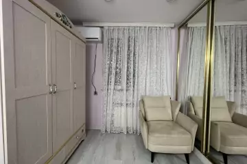 Aylıq Kirayə Köhnə Tikili Ağ şəhər Kompleksində