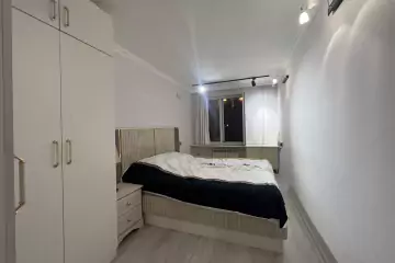 Aylıq Kirayə Köhnə Tikili Ağ şəhər Kompleksində
