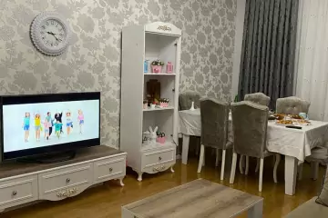 Aylıq Kirayə Yeni Tikili 10-cu Mikrorayonda