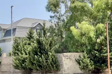 Satılır Bağ Evi Qalada