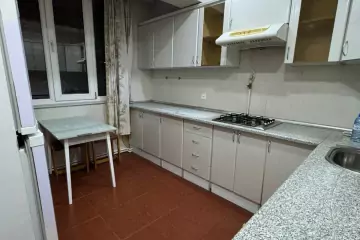 Aylıq Kirayə Köhnə Tikili İzmir Parkı