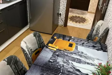 Aylıq Kirayə Yeni Tikili 10-cu Mikrorayonda