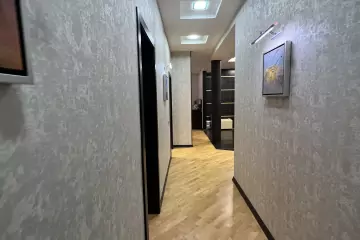 Satılır Yeni Tikili Gənclikdə