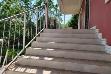 Günlük Kirayə Bağ Evi Vəndam Qəsəbəsində