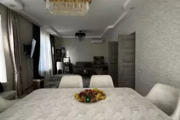 Aylıq Kirayə Bağ Evi Buzovnada