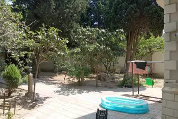 Satılır Villa Bakıda