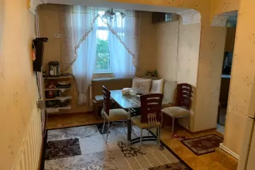 Aylıq Kirayə Köhnə Tikili Elmler Akademiyasıda