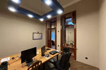 Satılır Köhnə Tikili Yasamalda