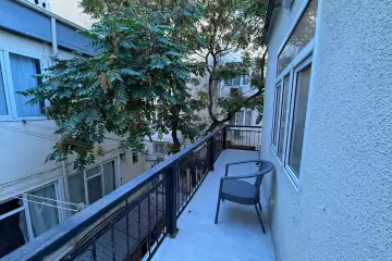 Satılır Köhnə Tikili Yasamalda