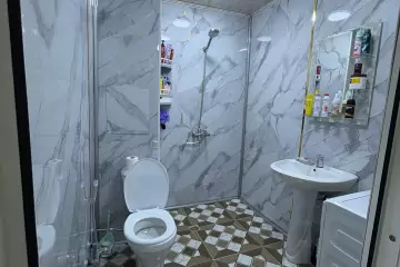 Satılır Köhnə Tikili Qaraçuxurda