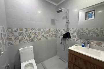 Satılır Köhnə Tikili Yasamalda