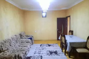 Aylıq Kirayə Köhnə Tikili 10-cu Mikrorayonda