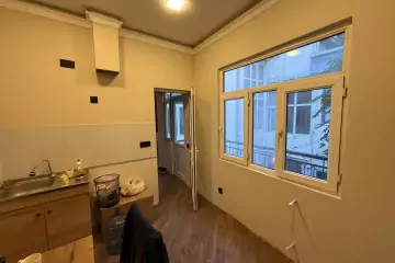 Satılır Köhnə Tikili Yasamalda
