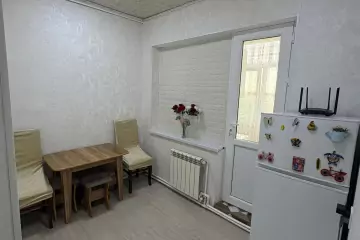 Satılır Köhnə Tikili Qaraçuxurda
