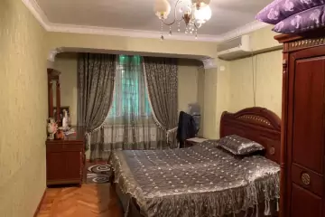 Aylıq Kirayə Köhnə Tikili Elmler Akademiyasıda