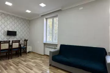 Satılır Köhnə Tikili Beşmərtəbədə