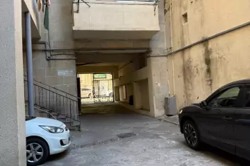 Satılır Köhnə Tikili Yasamalda