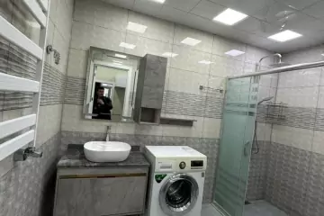Aylıq Kirayə Yeni Tikili Bakı Kinoteatrıda