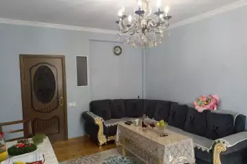 Satılır Yeni Tikili Qurtuluş 93da