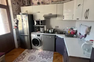 Satılır Yeni Tikili Masazırda