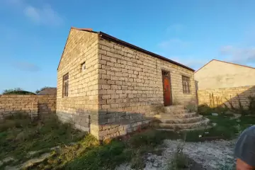 Satılır Həyət Evi Maştağada