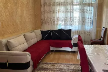 Satılır Köhnə Tikili 9-cu Mikrorayonda 