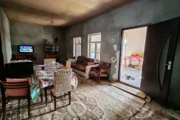 Satılır Həyət Evi Maştağada
