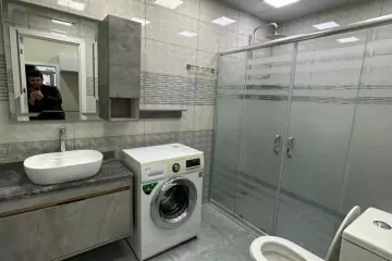 Aylıq Kirayə Yeni Tikili Bakı Kinoteatrıda