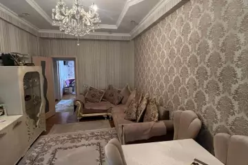 Satılır Yeni Tikili Masazırda