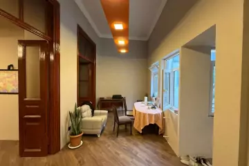 Satılır Köhnə Tikili Yasamalda