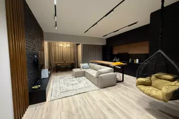 Satılır Yeni Tikili Ağ şəhər Kompleksində