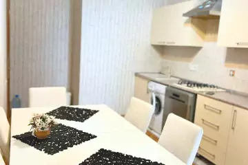 Satılır Yeni Tikili Beşmərtəbədə