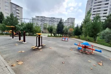Satılır Yeni Tikili Yasamalda