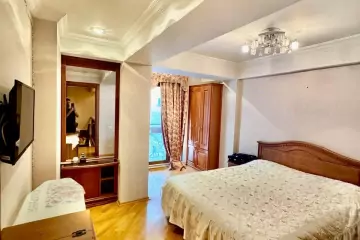 Aylıq Kirayə Köhnə Tikili 28 May Metrosu ətrafında