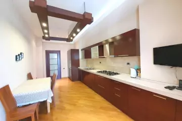 Aylıq Kirayə Yeni Tikili Heydər əliyev Mərkəzində