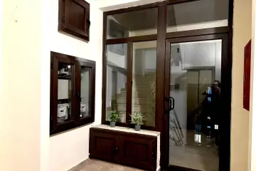 Aylıq Kirayə Yeni Tikili 28 May Metrosu ətrafında