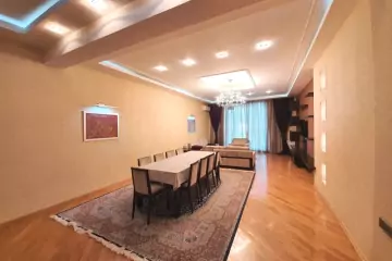Aylıq Kirayə Yeni Tikili Heydər əliyev Mərkəzində
