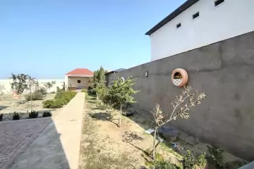Satılır Bağ Evi Nardaranda