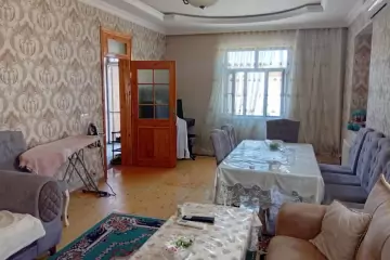 Satılır Həyət Evi Bülbülədə