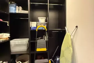 Satılır Yeni Tikili Ağ şəhər Kompleksində