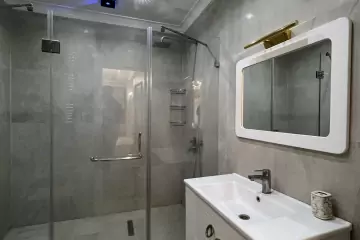 Satılır Yeni Tikili Ağ şəhər Kompleksində