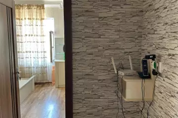 Satılır Yeni Tikili Qurtuluş 93da
