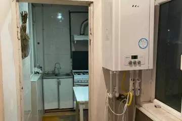 Satılır Köhnə Tikili Bakıxanovda