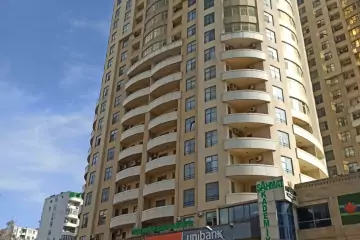 Satılır Yeni Tikili Elmler Akademiyasıda