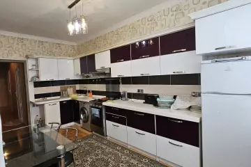 Satılır Yeni Tikili Həzi Aslanovda