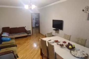 Satılır Yeni Tikili Bakıxanovda