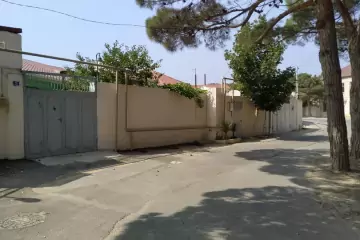 Satılır Həyət Evi əmircanda